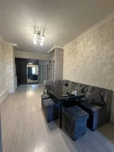 Квартира в Карасу 6, 86 м² (фактически 93 м²), с мебелью и техникой