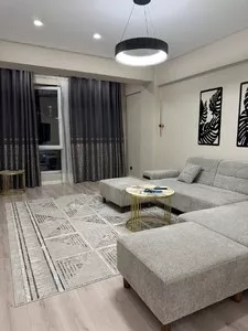 Квартира в Яшнабадском районе, ул. Махтумкули, 75 м²