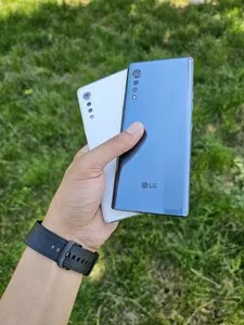 LG Velvet 5G (128 ГБ, 8 ГБ ОЗУ)