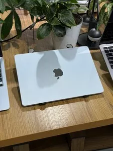 MacBook Air 13 M4 16/256GB
