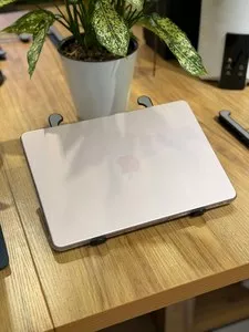 MacBook Neo (Apple A18 Pro)
