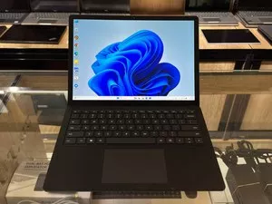Microsoft Surface Laptop 4