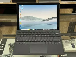 Microsoft Surface Pro 7, 8/256 ГБ, i5-1035G4, в идеальном состоянии