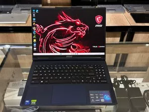 MSI Stealth 16 Al Studio A1VGG