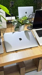 Ноутбук Apple MacBook Pro 15 дюймов 2019 Intel Core i9 16/512GB