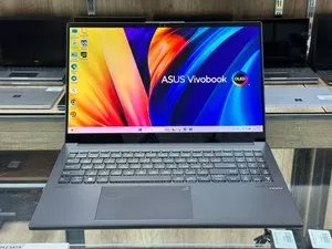 Ноутбук ASUS Vivobook Pro 15