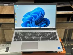 Ноутбук DELL Latitude 5530