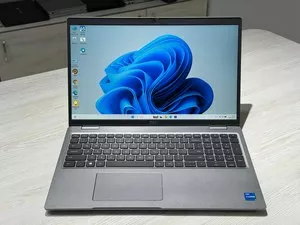 Ноутбук DELL Latitude 5530