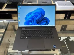 Ноутбук DELL Latitude 7530