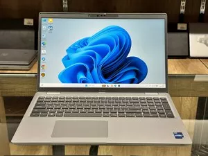 Ноутбук DELL Precision 3571
