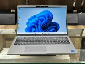 Ноутбук DELL Precision 3581