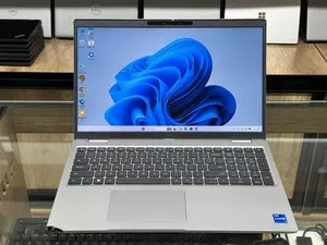 Ноутбук DELL Precision 3581
