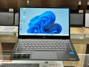 Ноутбук Gateway GWTC51427 i5-1235U 8GB 512GB