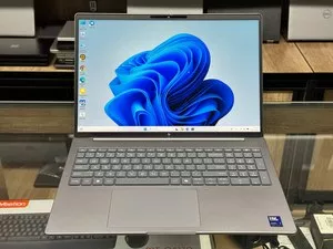 Ноутбук HP ZBook 8 G1i 16