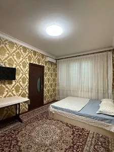 Однокомнатная квартира на Чиланзаре, 11 квартал