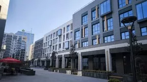 Офисное помещение в бизнес-центре PLATINUM 92,75 м2