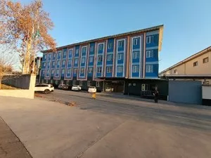 Отдельно стоящее нежилое здание 13700 м2