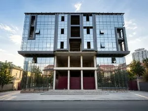 Отдельно стоящее здание в Яккасарайском районе