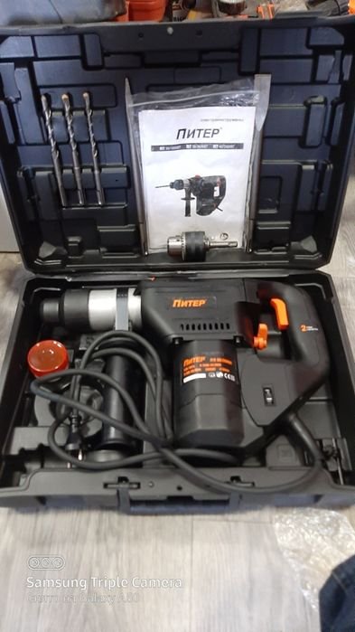 Перфоратор 850W с 5 наконечниками