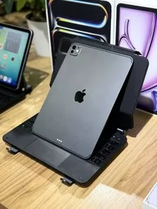 Планшет Apple iPad Pro 11 дюймов 256GB M5