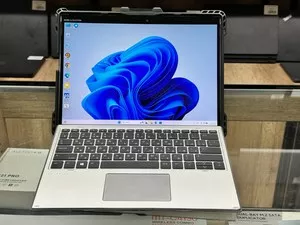 Планшет HP Elite x2 G8
