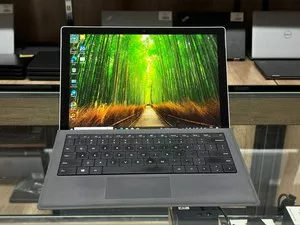 Планшет Microsoft Surface Pro