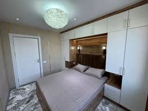 Продается 1-комнатная квартира, 32 м², ул. Тонг
