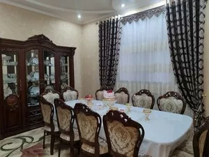 Продается 7-комнатный дом в районе Сергели