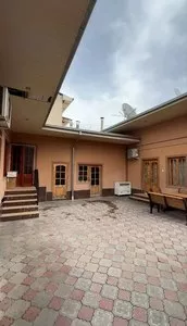 Продается дом 7 комнат 4 сотки в Мирзо-Улугбекском районе