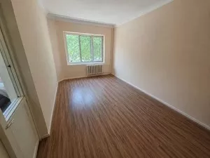 Продается однокомнатная квартира в Алмазарском районе