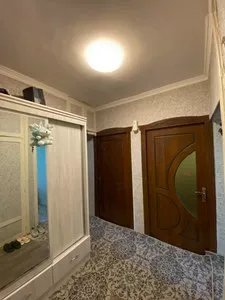 Продажа 2-комнатной квартиры (3-комнатной)