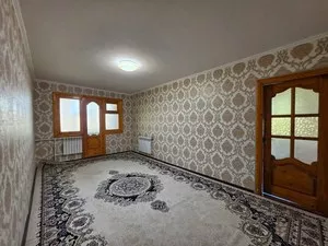 Продажа 2-комнатной квартиры в микрорайоне