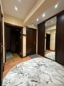 Продажа 3-комнатной квартиры, 77-серия, Мирабадский район