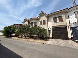 Продажа дома 6 соток, 9 комнат в Алмазарском районе