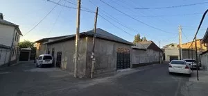 Продажа дома в Юнусабадском районе, Чинобод