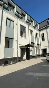 Продажа двухуровневой квартиры в Сергели, Бобур