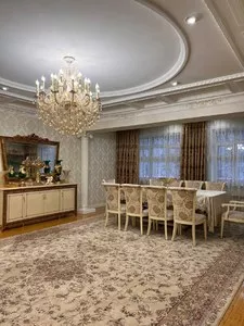 Продажа квартиры 158 м2 с евроремонтом на ул. С. Азимова