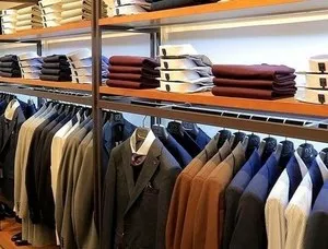 Продавец-консультант в магазин мужской одежды