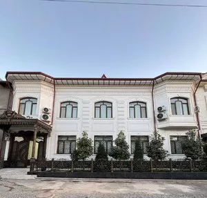 Продаётся новый дом в Юнусабадском районе, 700 м2, 10 комнат, 6 соток