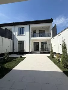 Просторный дом 300 м2 в махалле Обод, Уч Кахрамон