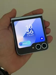 Samsung Galaxy Z Flip 6 5G, 256 ГБ/12 ГБ, синий, идеальное состояние, Андижан