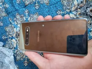 Samsung S10+