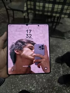 Samsung Z Fold 4