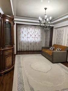 Сдается 2-комнатная квартира, 3 этаж, ул. Бабура