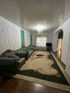 Сдается просторный дом в Яккасарайском районе
