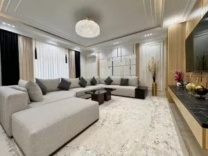 Семикомнатная квартира в ЖК Темир йул, 260 м2