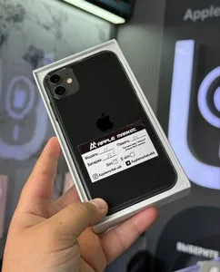 Смартфон Apple iPhone 11 64GB
