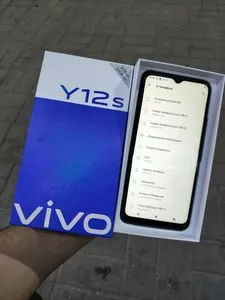 Смартфон Vivo Y12s 3/32GB