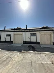 Таунхаус в Лакаторе, 6 комнат