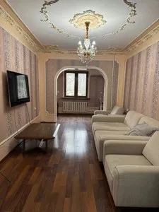 Трехкомнатная квартира на Карасу-3